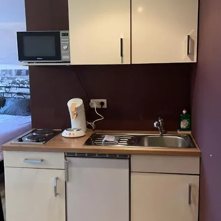 Au Trouli Apartment
